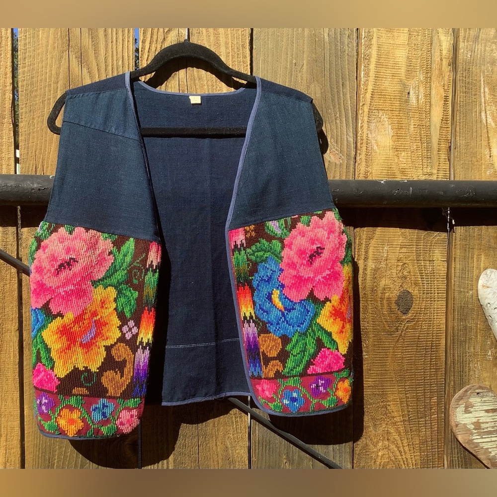 Hand made beautiful Guatemalan style Vest!
